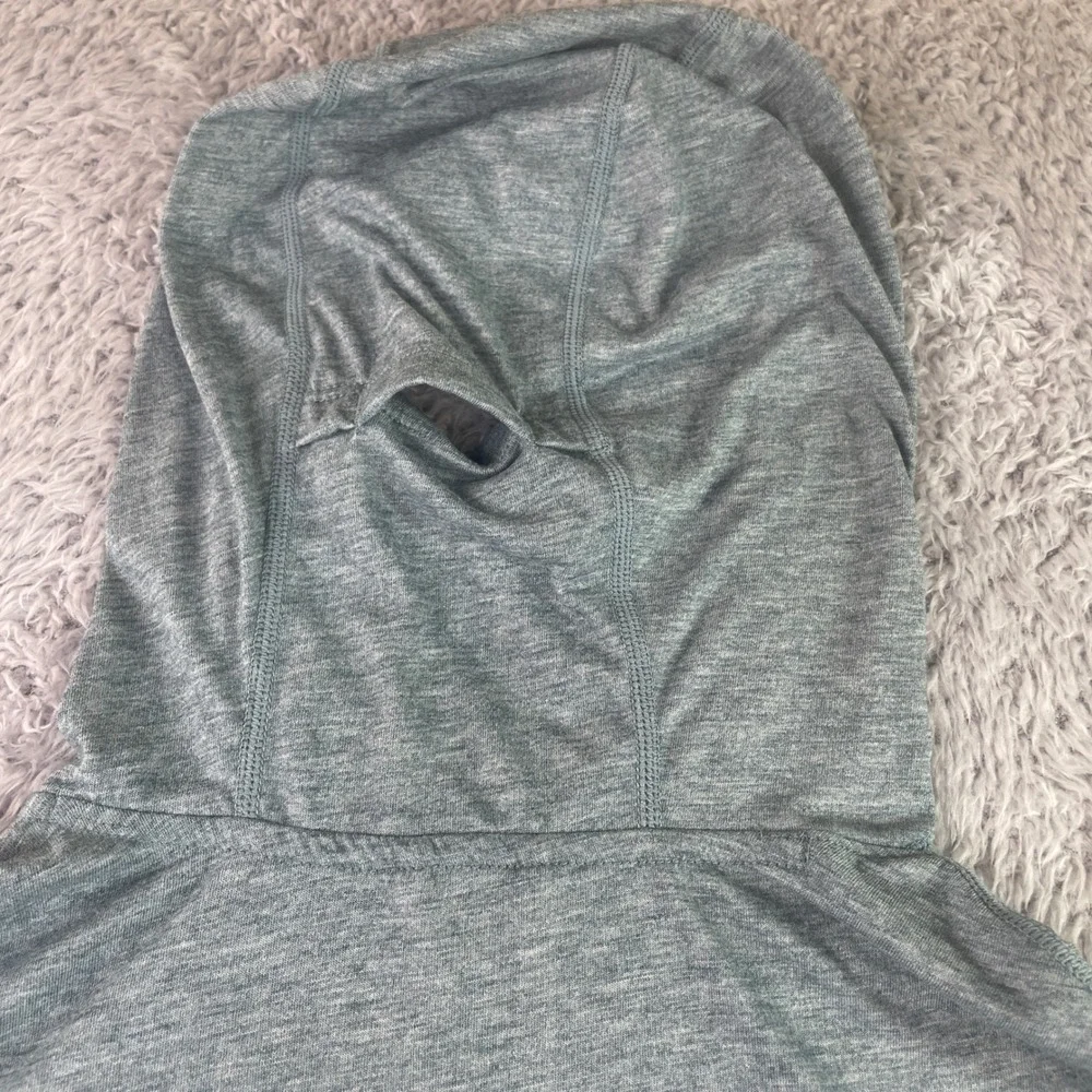Nike Running Hoodie Womens Small Green Dri-FIT Scuba Ponytail Port 634812-390